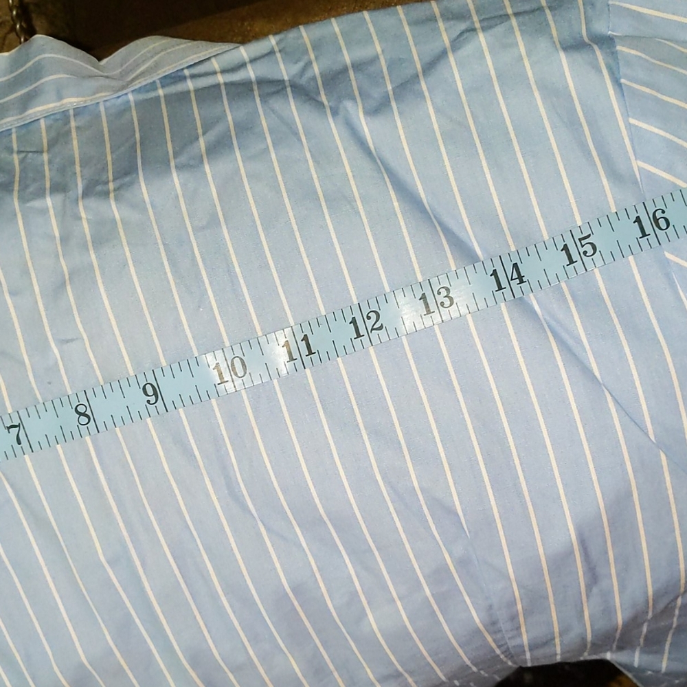 * Blouse - Picture 8 of 9